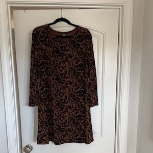 Old Navy Brown and Black Patterned Long Sleeve Dress